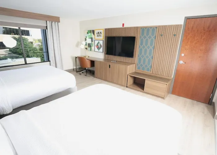 Hotel Saint Louis-fairview Heights By Ihg Fairview Heights