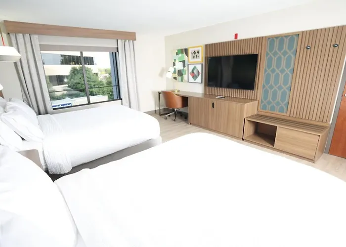 Hotel Saint Louis-fairview Heights By Ihg 3*