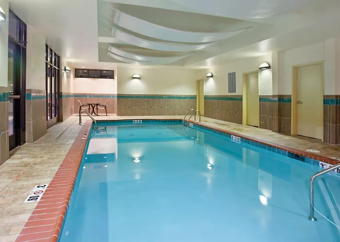 Отель Saint Louis-fairview Heights By Ihg Фэрвью-Хайтс
