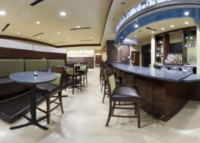 Hotel Saint Louis-fairview Heights By Ihg 3*