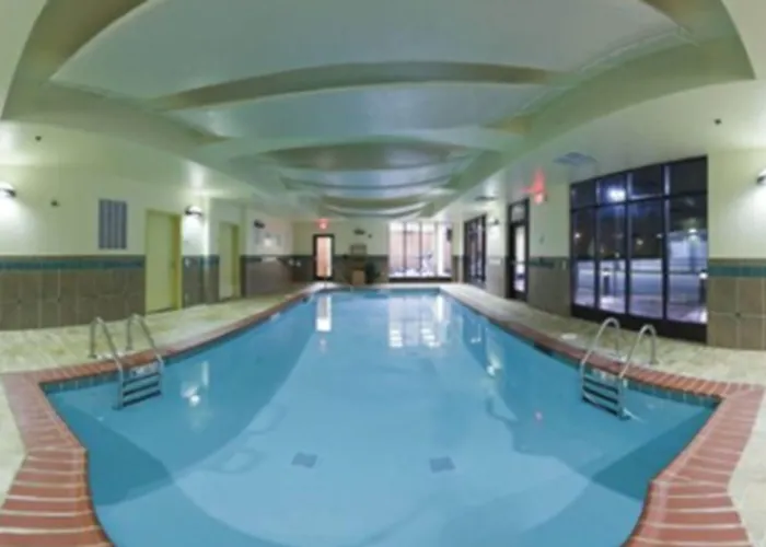 Hotel Saint Louis-fairview Heights By Ihg